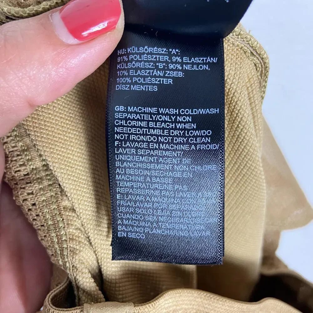 The North Face doesn fabric lose